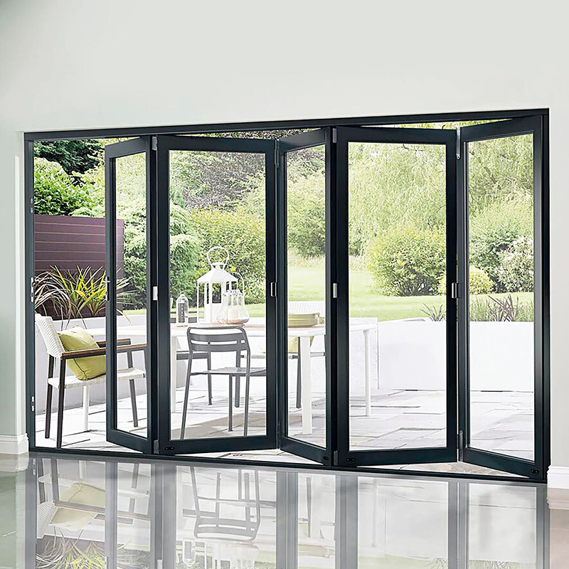 Aluminum folding door 